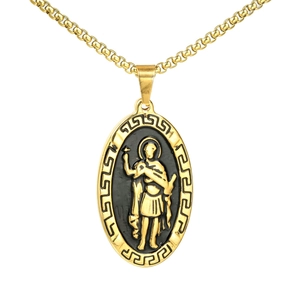 Collier pendentif ovale doré avec figure religieuse et bordure à motifs grecs