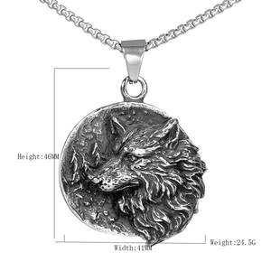 Nordic Viking wolf head relief pendant necklace in vintage silver steel with size dimensions