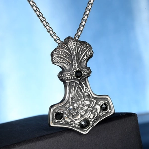 Vintage stainless steel Mjölnir pendant necklace with black gemstones on box chain