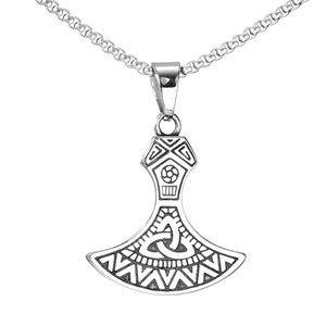 Pendentif hache viking en acier inoxydable avec des motifs de nœuds celtiques gravés