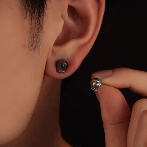 Boucles d'oreilles tête d'aigle vintage en argent vieilli pour hommes et femmes