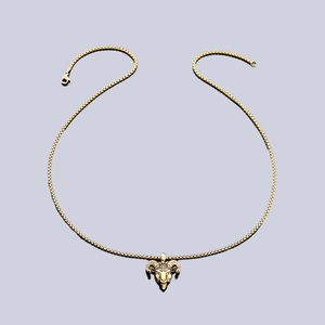 Golden ram head pendant necklace with vintage box chain style for women's fashion