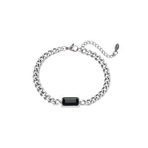 Minimalist silver Cuban chain bracelet with black rectangular gemstone in stainless steel