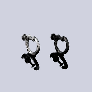 Clips d'oreilles Mobius réglables en métal argent et noir pour oreilles non percées