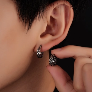Boucles d'oreilles créoles tressées en acier titane vintage de style punk unisexe