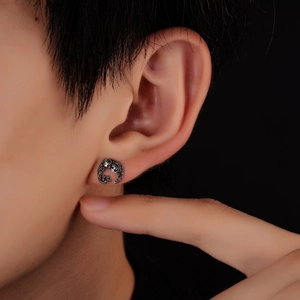 Vintage star moon rose stud earring in silver titanium steel with 45-degree side view