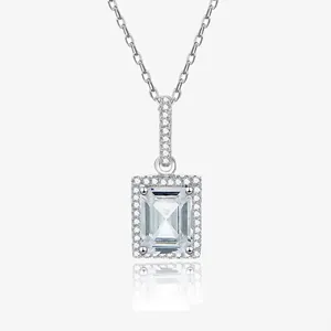 Élégant Collier Pendentif Halo Rectangle en Argent Sterling 925 pour Femme Chaîne Forçat Incrustée de Strass Taille Émeraude Bijoux Mode
