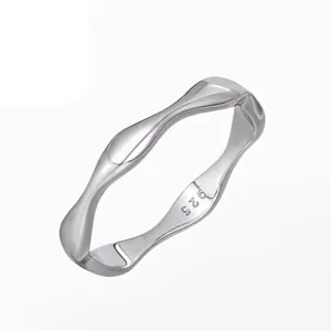 Bague en Argent Sterling 925 Forme de Vague Irrégulière pour Femme Style Minimaliste Ins Finition Polie Bijoux