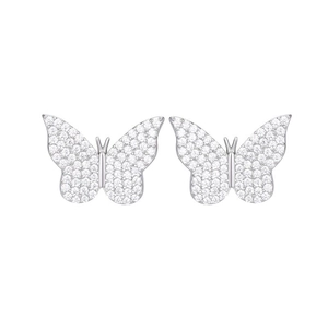 Vue détaillée de boucles d'oreilles papillon en argent serties de zircons brillants