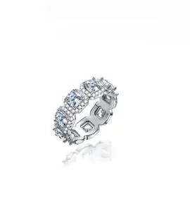 Macro view of square halo zircon ring with luxury chain design and polished silver finish
