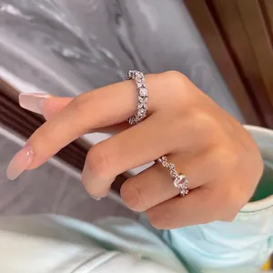 Ensemble de bagues en argent S925 avec zircons scintillants de taille marquise et ronde