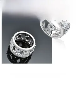 Vue détaillée d'une bague en argent 925 avec pierres marquises en forme de fleurs