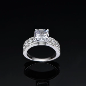 Luxurious S925 sterling silver ring with cushion-cut carbon diamond and pavé side stones