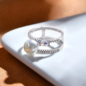 Double-layered 925 sterling silver ring with white pearl and micro-pave zirconia details