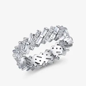 Bague en Argent Sterling 925 Avec Zirconia Baguette pour Femme Bague Luxueuse Géométrique Incrustée de Zirconia Bijoux