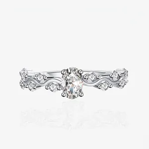 Elegant 925 Sterling Silver Ring For Women With Oval Zirconia Vine Lace Design Light Luxury Fashion Jewelry Finger Ring