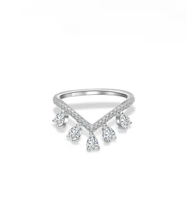 Detailed view of S925 silver crown V-ring featuring five pear-cut sparkling diamonds