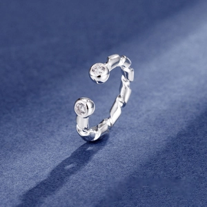 S925 sterling silver twisted rope open ring featuring dual round cubic zirconia accents