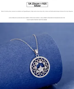 Makroaufnahme der S925 Silber Sternkette mit 5A Zirkonia auf blauem Display-Ständer