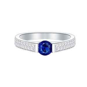 Classic S925 sterling silver ring with deep blue sapphire gemstone and pavé diamonds