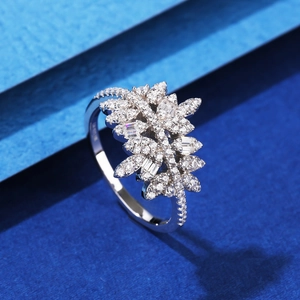 Bague feuille en argent sterling S925 avec zircons cubiques scintillants