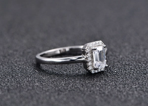 Close-up of emerald-cut cubic zirconia centerpiece on S925 sterling silver ring