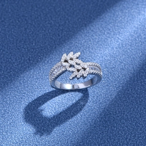 Double-row leaf ring in 925 silver with sparkling pavé cubic zirconia diamonds