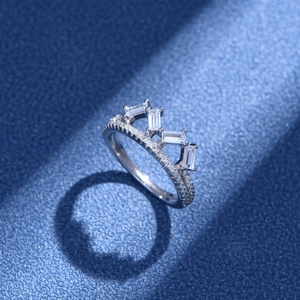 925 sterling silver crown ring with rectangular cubic zirconia and double band design