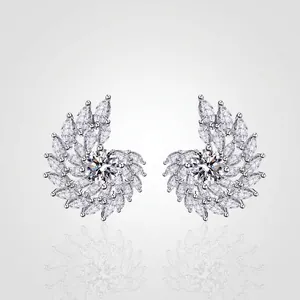 Boucles d'Oreilles Clous Spirales Élégantes Tige en Argent Sterling 925 Pavage Strass Design de Niche Bijoux Mode pour Femmes