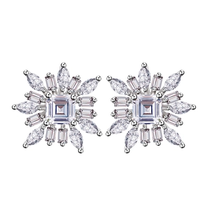 Élégantes boucles d'oreilles flocon de neige en argent S925 avec zircon brillant