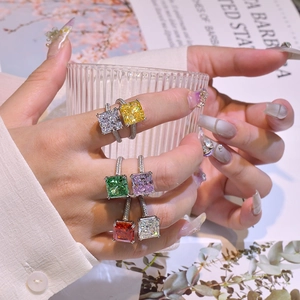 Luxuriöse Sterling-Silber Ringe mit 10 Karat Radiant-Schliff bunten Carbon-Diamanten
