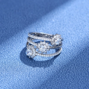 Bague multicouche en argent 925 avec flocons en zircone et cristaux pavés étincelants