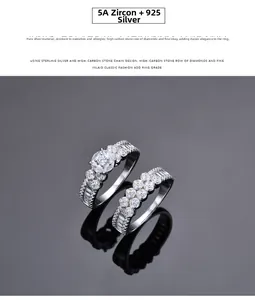 Dettaglio macro del set di anelli in argento 925 con pavé di zirconi scintillanti