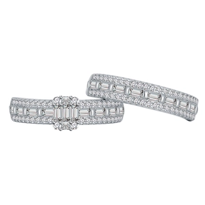 S925 sterling silver ring set featuring rectangular baguette and round cubic zirconia diamonds