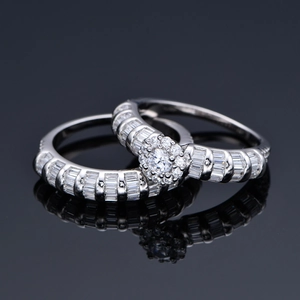 925 silver halo engagement ring set with round main stone and pave zircon band