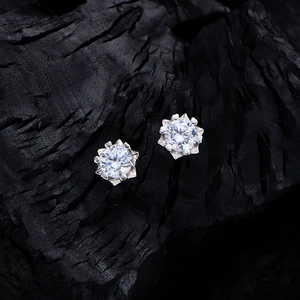 Classic snowflake 925 sterling silver stud earrings with 5mm sparkling zircon stones