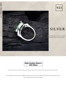 Détail d'une pierre verte taille radiant sur un anneau en argent sterling 925