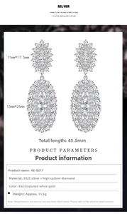 Vue détaillée des boucles d'oreilles de luxe en argent S925 avec diamants et dimensions
