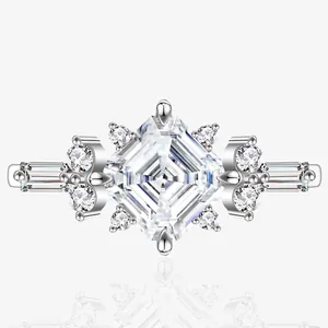 925 Sterling Silver Princess Cut Square Rhinestone Ring For Women Fashion Geometric Inlaid Finger Ring Jewelry Gift