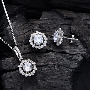 925 silver jewelry set featuring 6mm yellow high carbon diamond pendant and earrings