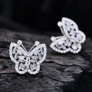 Boucles d'oreilles papillon en argent S925 avec zircons scintillants sertis micro