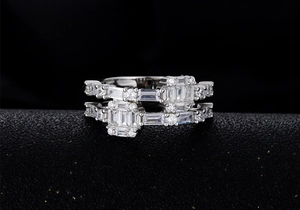 Close-up of S925 silver double ring set featuring baguette and round cut 5A zircons