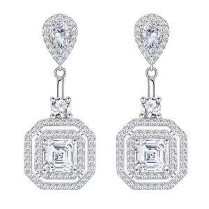Klassische Tropfenohrringe aus 925er Sterlingsilber mit quadratischem weißem Stein