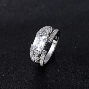 925 silver ring with 6x8mm rectangular emerald-cut emerald-white carbon diamond
