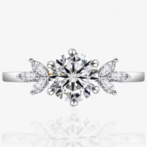 Élégante Bague en Argent Sterling 925 pour Femme Strass Taille Brillant Rond Design de Feuille Bijoux de Fiançailles Mariage