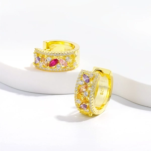 Boucles d'oreilles S925 argent plaqué or 18k avec zircons colorés et pavé de diamants