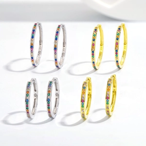 Orecchini a cerchio in argento S925 con pietre preziose colorate in finitura oro e argento