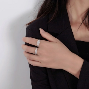Elegant S925 silver double ring set with square cluster cubic zirconia for women