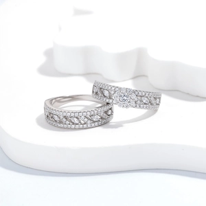 Luxurious S925 silver wedding ring set with sparkling zircon floral cluster design