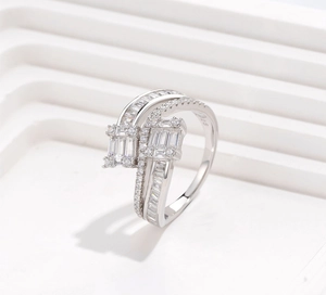 Detailed view of S925 sterling silver winding ring featuring pavé set zircon stones